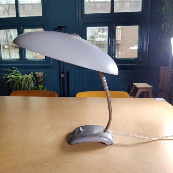 Image 1 of Magnifique lampe de bureau Bauhaus des années 1950, milieu de siècle
