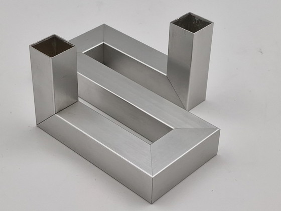 Image 1 of Candelabro de diseño que incluye velas a juego marcadas "Amabient"