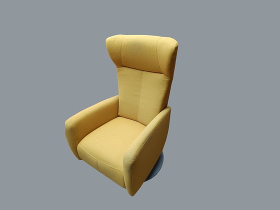 Image 1 of Destacado sillón giratorio Sorisso