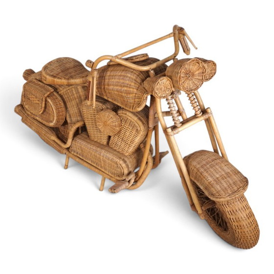 Escultura de motocicleta Harley-Davidson atribuida a Tom Dixon para Habitat en ratán, 1990 (photo 5 of 19)