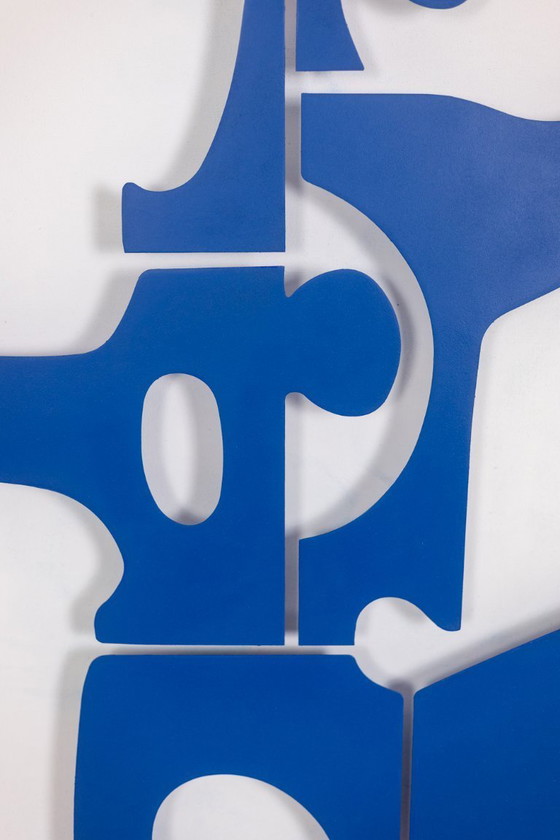 Image 1 of Antonine de Saint Pierre. Letrero Eva en metal lacado azul marino. Contemporáneo.