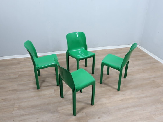 Image 1 of Set di 4 sedie Selene vintage verdi di Vico Magistretti, ARTEMIDE anni '70
