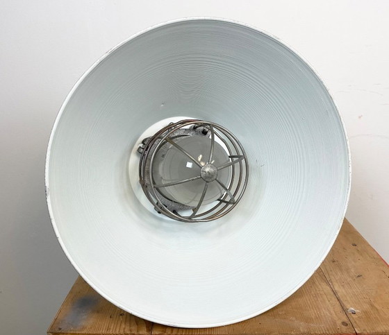 Image 1 of Industriële explosieveilige lamp met aluminium kap van Polam Wilkasy, jaren 70.