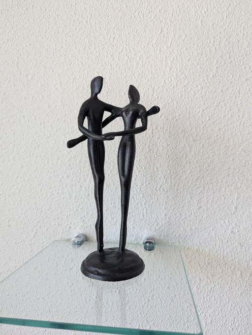 Bodrul Khalique "La Danza" Bronce con pátina negra.