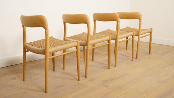Image 1 of 4 sedie da pranzo vintage | Niels Otto Møller | Modello 75 | Rovere