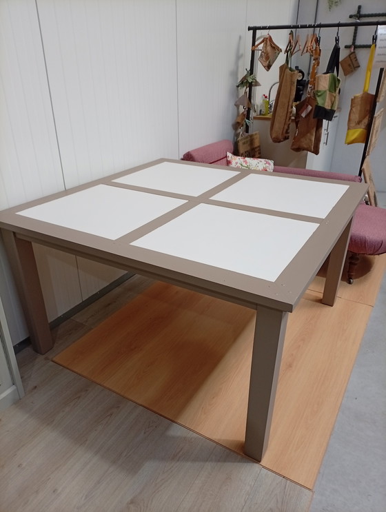 Image 1 of Dining table