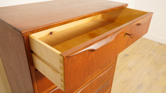 Image 1 of Vintage Deense Ladekast Teak 6 Lades 122 Cm