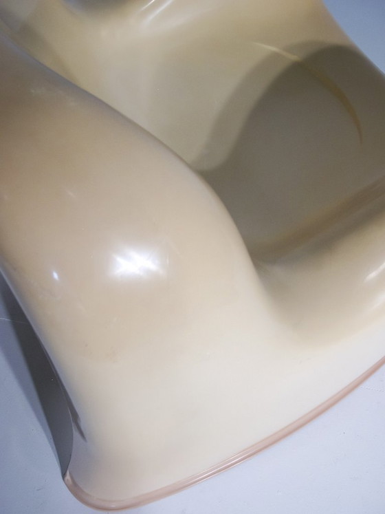 Image 1 of Artemide Toga-stoel van Sergio Mazza / Gebroken wit / Patent aangevraagd