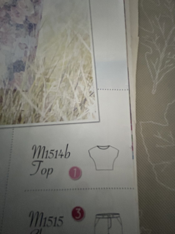 Image 1 of Wunderschönes dunkelbraunes 2 1/2-Sitzer-Sofa von Roche Bobois