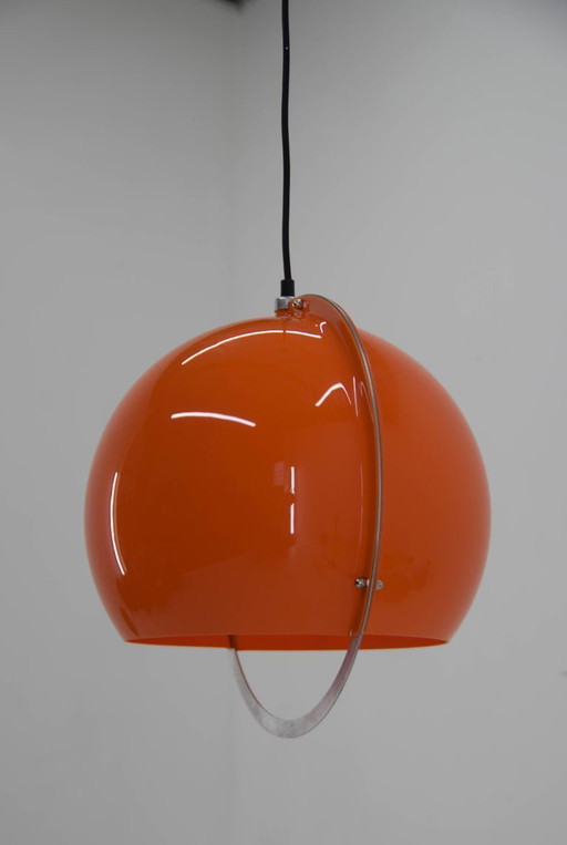 Colgante de plástico de la era espacial, Italia, década de 1960