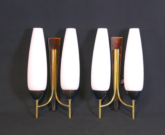 Image 1 of  Paar Doppelte Messing Und Opaline Wandleuchten, Maison Arlus, Frankreich, Mid Century