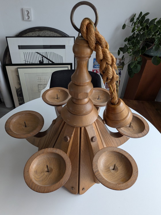 Image 1 of Vintage eikenhouten brutalistische kroonluchter uit de jaren 70