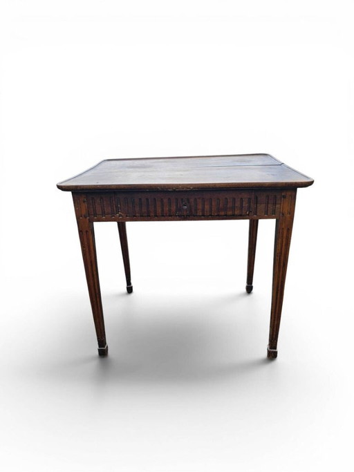 Table à Jeux Ancienne Style Louis XVI en Bois Patiné – tafels, Wood (photo 2 of 5)
