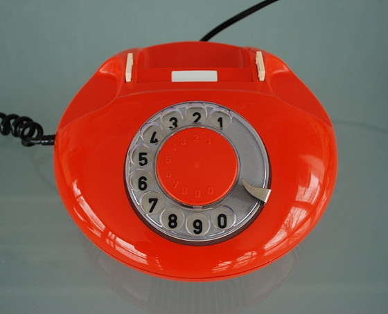 Image 1 of Téléphone de l'ère spatiale atomique