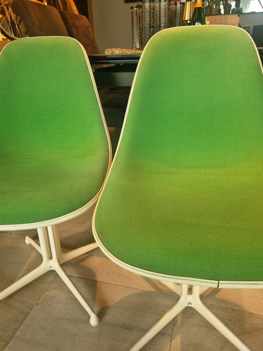La Fonda Herman Miller Eames