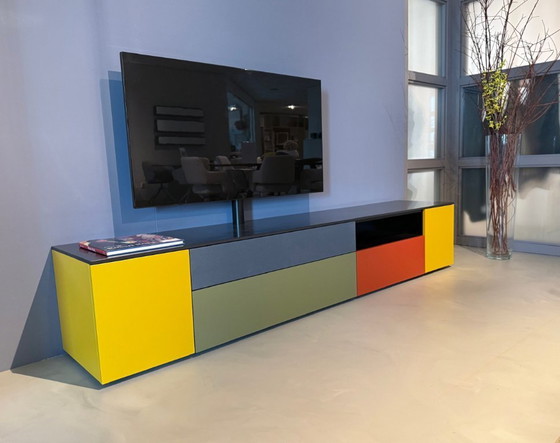 Image 1 of Credenza TV multicolore CASE Connect