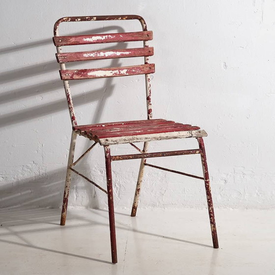 Antique red and white terrace chairs (c.1920). Set of 4 pieces – Garden chairs, Wood, Iron (photo 40 of 40)