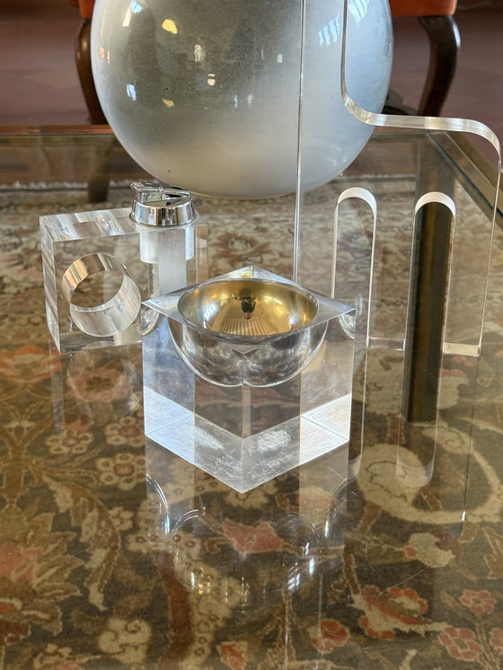 Image 1 of Ruimtetijdperk helder perspex asbak, Italië 1970