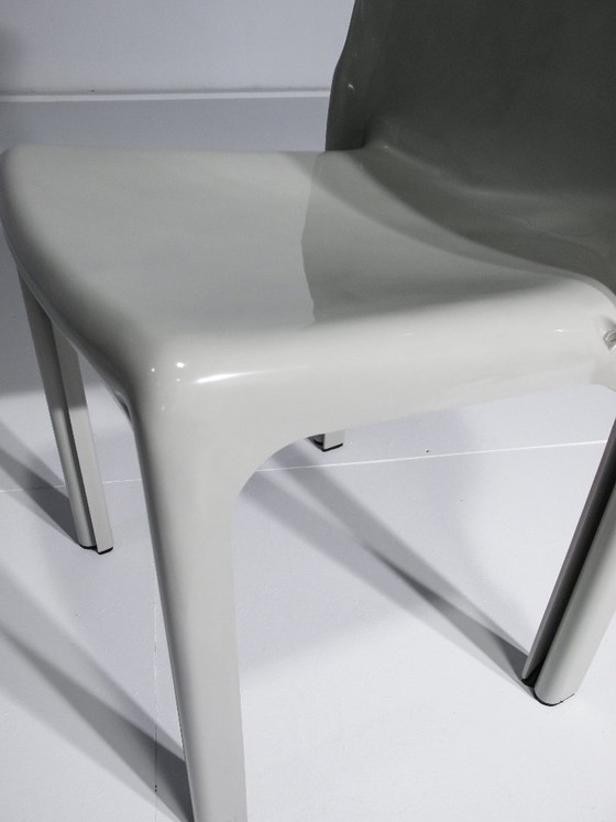 Image 1 of 2 x ARTEMIDE SELENE van Vico Magistretti / GRIJS / PATENT AANGEVRAAGD