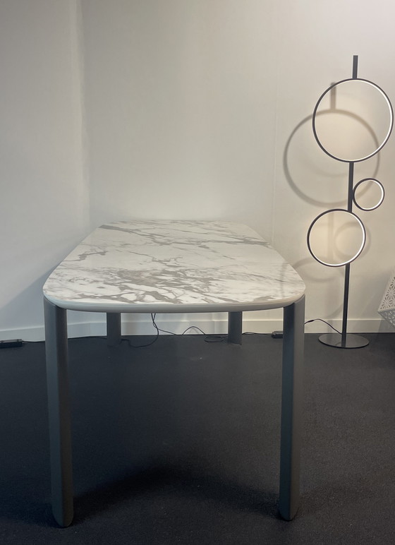 Image 1 of Table de salle à manger Leolux Tico 220 x 90