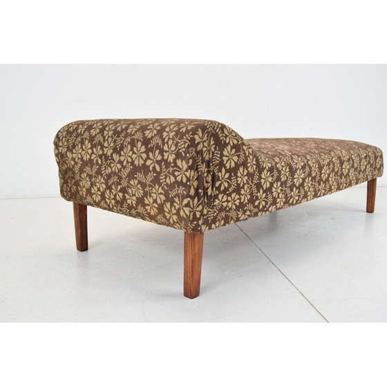 Image 1 of Vintage Art Deco daybed in fabric and wood, Czechoslovakia 1930s