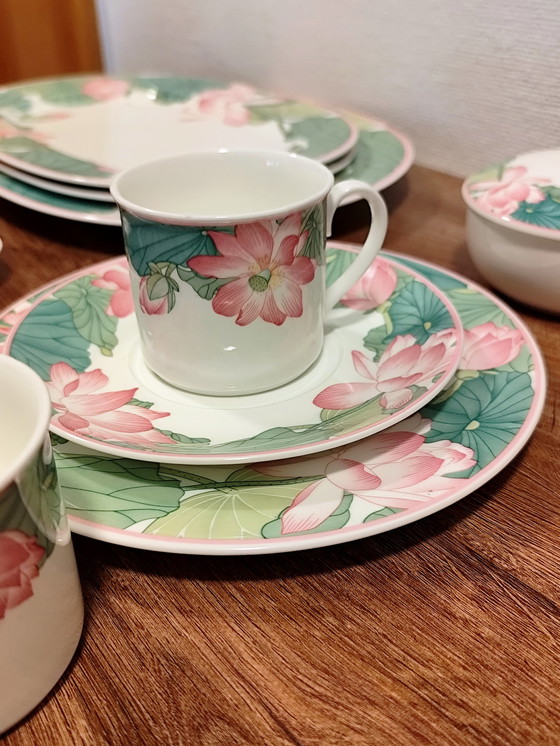 Image 1 of Villeroy & Boch „Jade“ Bone China Speise- und Kaffeeservice – 66 Teile + Extras