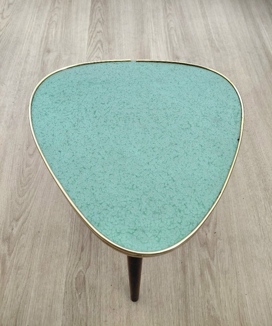 Image 1 of Fünfziger Jahre Beistelltisch in grünem Glanz