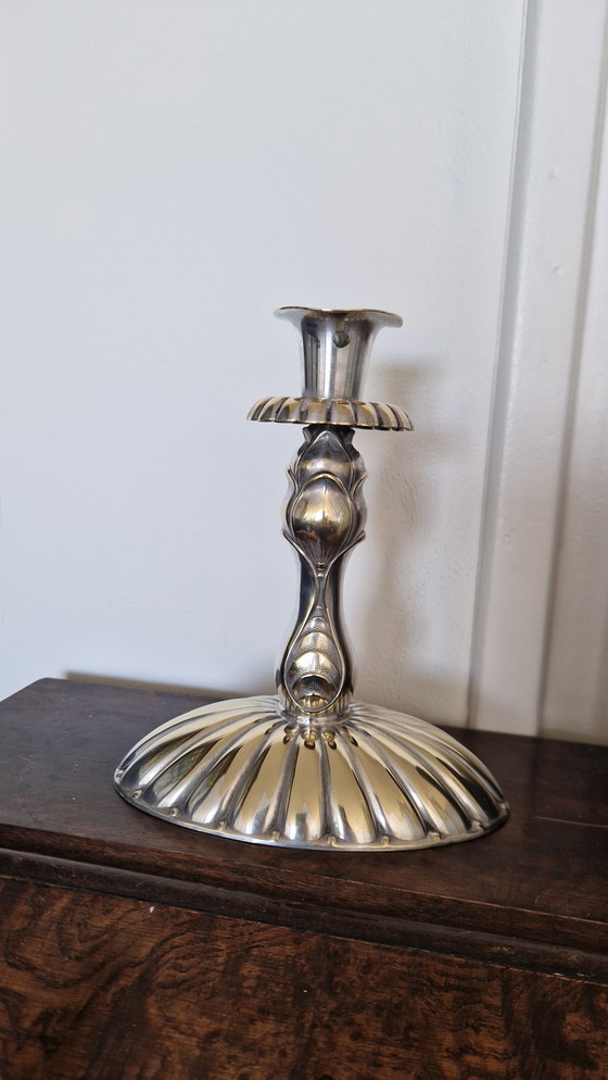 Image 1 of Klassischer Kerzenständer (Jugendstil?) Abgenutzt