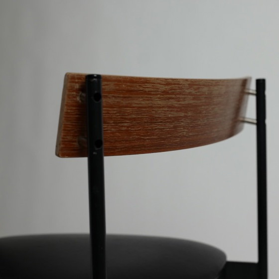 Chaise trépied Günter Renkel “Twen” Modèle 8700 pour Rego Mobile Möbel — Conçue c. 1957, Allemagne, années (photo 14 of 17)