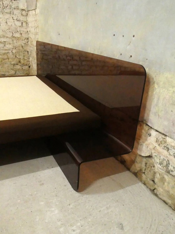 Plexiglass bed by Bernard Govin for Dunlopillo, 1970 – Mattresses and bed bases, Design (photo 6 of 9)