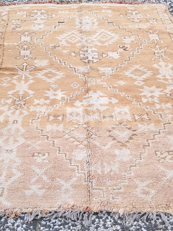 Image 1 of Hand-knotted Berber wool rug 170x115cm