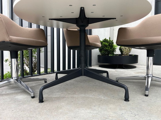 Mesa segmentada Vitra Eames, 120 cm – Mesas de comedor, Metal, Wood (photo 9 of 10)
