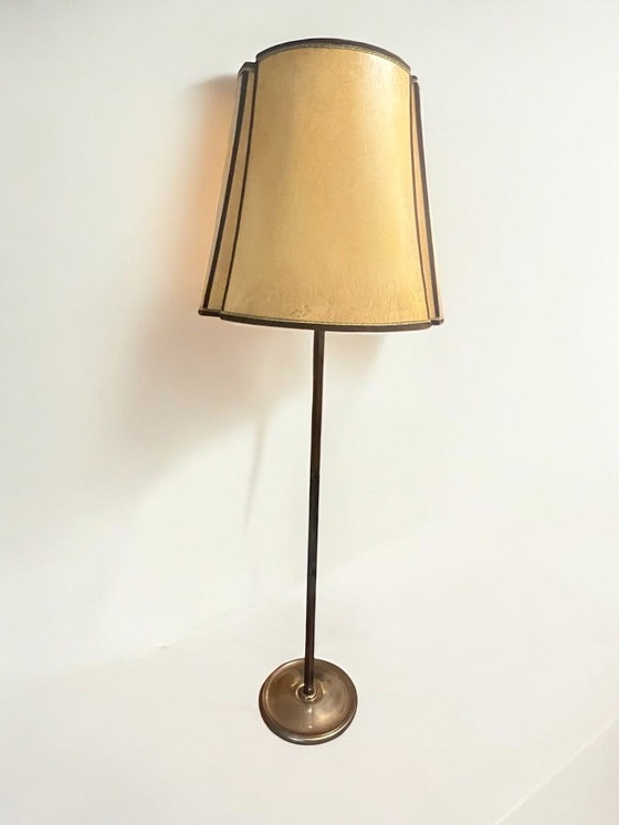 Image 1 of Impressionante lampada da terra Art Déco in ottone patinato