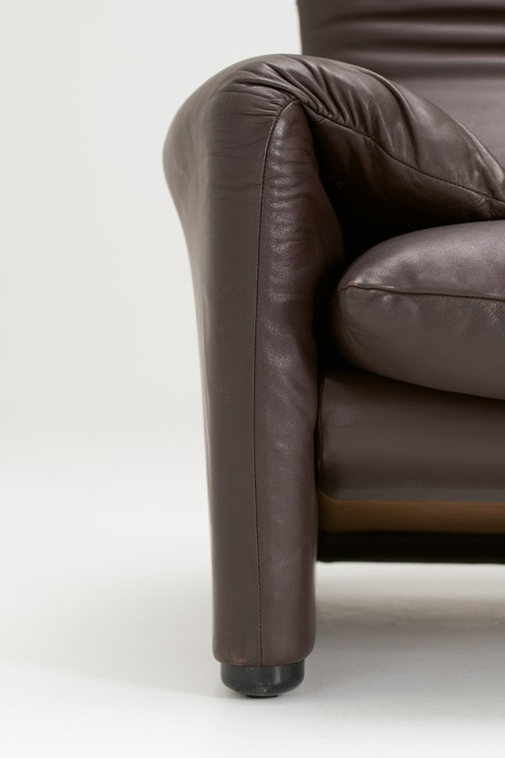 Image 1 of Poltrona 'Maralunga' - Vico Magistretti