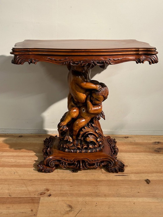 Image 1 of Vintage Barok TV tafel in hout 