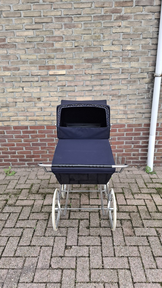 Image 1 of Poussette Silver Cross | Fabriquée en Angleterre | Classique et luxueuse