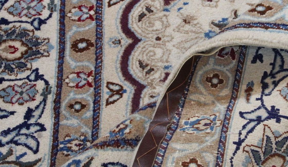 Original Hand-Knotted Persian Rug Nain Kashmari 210 x 200 cm – Rugs & carpets, Wool (photo 13 of 16)