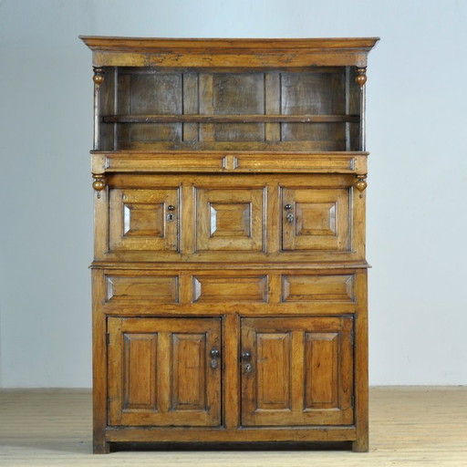 Tridarn-Schrank aus Eiche, um 1710