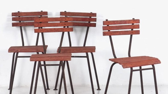 Set of antique red garden chairs (c.1920). Set of 4 pieces – Wood, Metal, Vintage (photo 3 of 15)