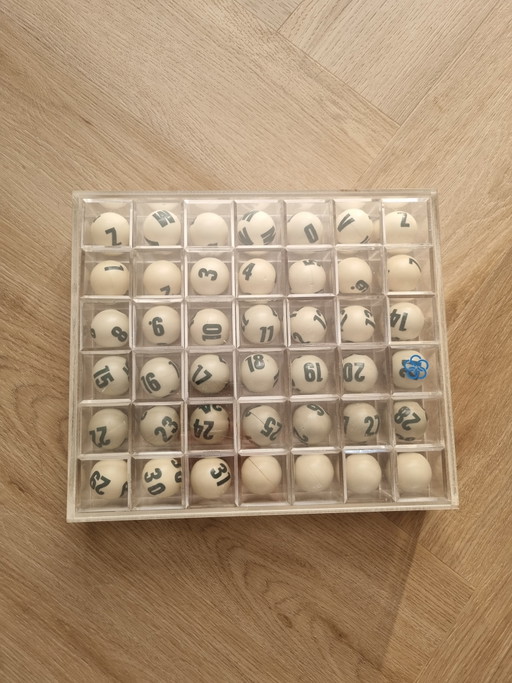 Calendrier perpétuel Vintage Date Box Dirk Glaezer années 1980