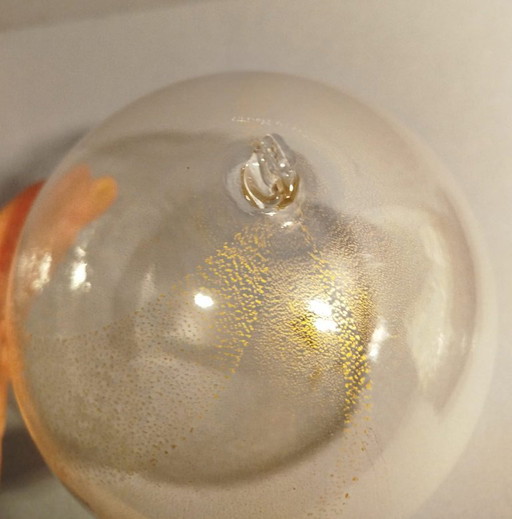 Murano Christmas ball by master glassmaker Carlo Moretti