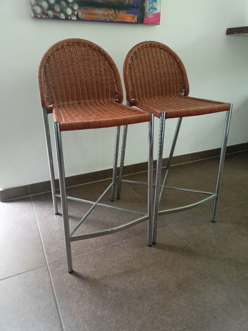 2 taburetes de bar de diseño
