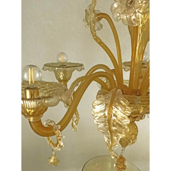 Image 1 of Venezianischer Kronleuchter im Murano-Stil aus transparentem und bernsteinfarbenem Glas mit Blumen und Blättern