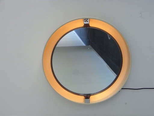 Miroir de salle de bain Electrolux des années 1970, éclairé et pivotant avec interrupteur à cordon