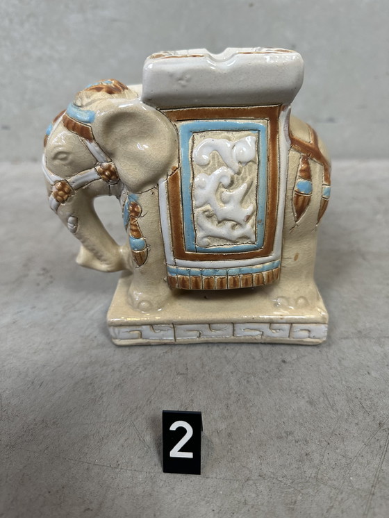 Image 1 of Cendrier vintage à éléphant - céramique