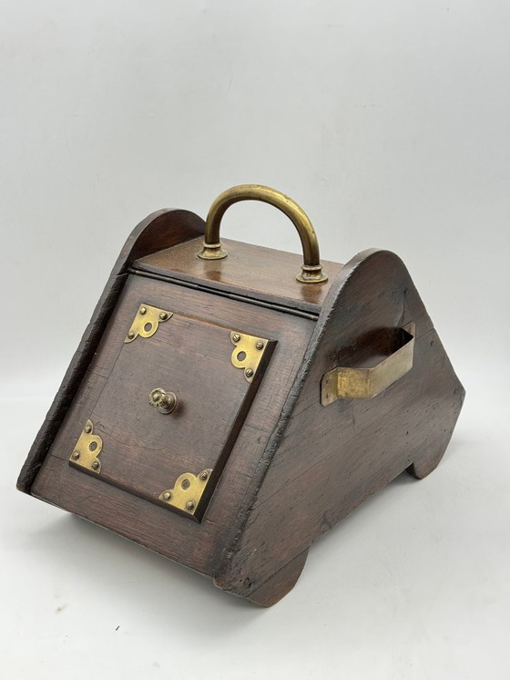 Image 1 of Victorian Bin - Mahogany - 1850-1900 - coal scuttle , reading tray