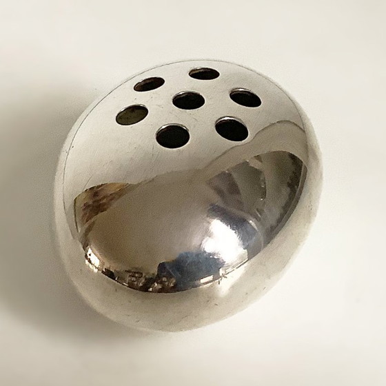 Image 1 of Carl Cohr Modernistische Eivormige Zilveren Bloemenvaas 1950