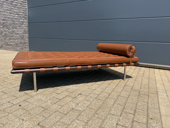Image 1 of Knoll Barcelona Daybed Cognac Venezia Leder in Nieuwstaat!!