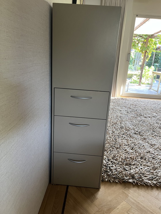 Image 1 of Armadietti personalizzati - 3 cassetti grandi - con luce e prese