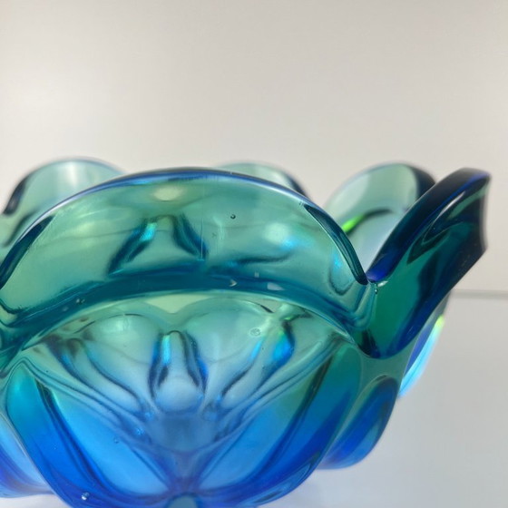 Image 1 of Murano glazen schaal/grote sieradenschaal, bloemvormig, groen-blauwe kleurovergang, 1960